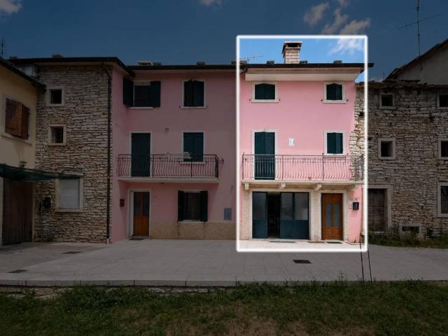 Rustico / Casale in vendita a Sant'Anna d'Alfaedo VR