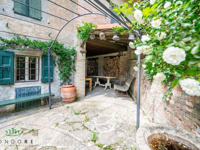Rustico / Casale in vendita a Sasso Marconi BO