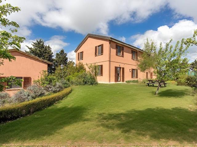 Rustico / Casale in vendita a Sassocorvaro Auditore PU