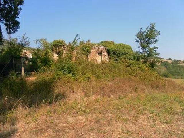 Rustico / Casale in vendita a Sassoferrato AN