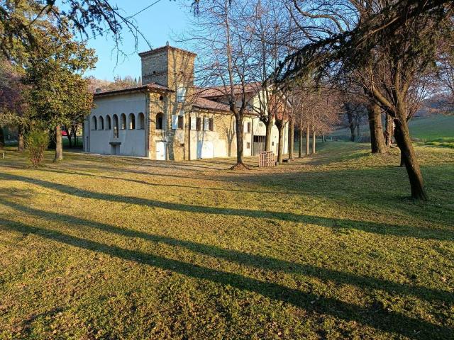 Rustico / Casale in vendita a Sassuolo MO