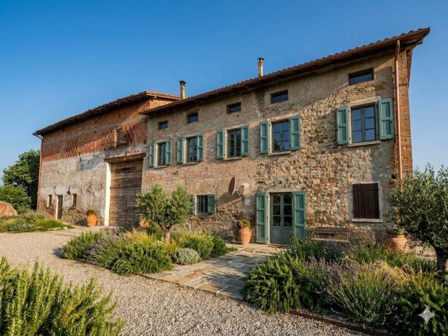 Rustico / Casale in vendita a Scandiano RE