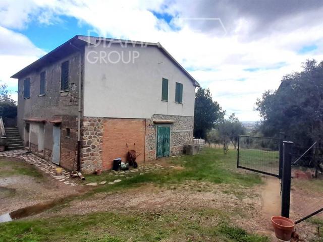 Rustico / Casale in vendita a Scansano GR
