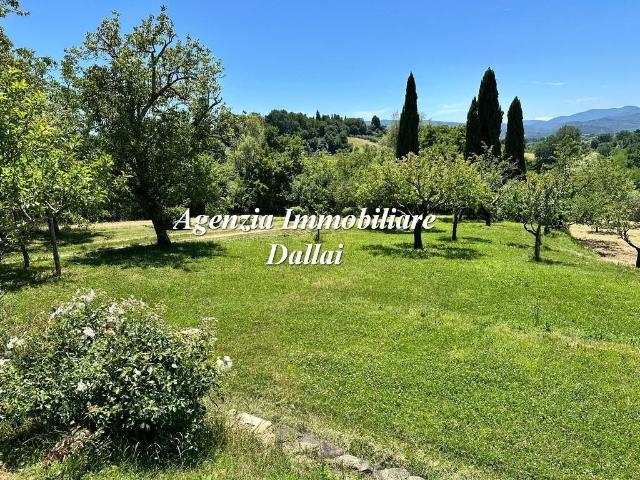 Rustico / Casale in vendita a Scarperia e San Piero FI