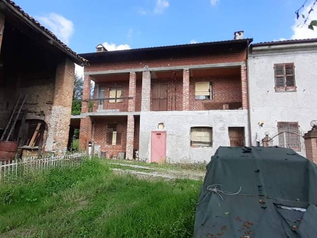 Rustico / Casale in vendita a Sciolze TO