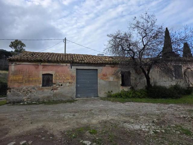 Rustico / Casale in vendita a Sellia Marina CZ