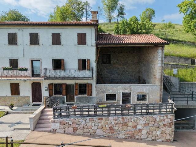 Rustico / Casale in vendita a Selva di Progno VR