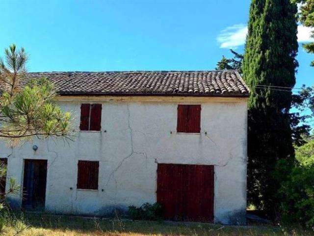 Rustico / Casale in vendita a Senigallia AN