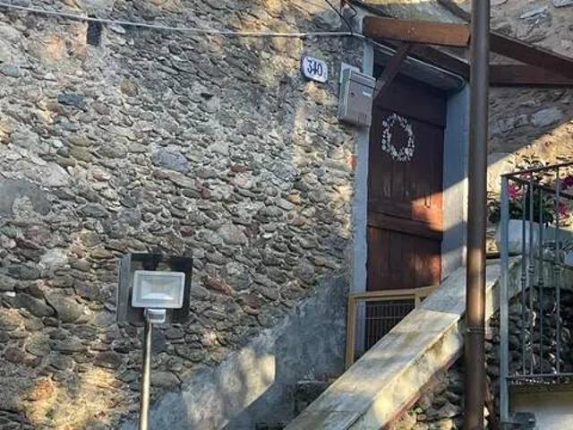 Rustico / Casale in vendita a Seravezza LU