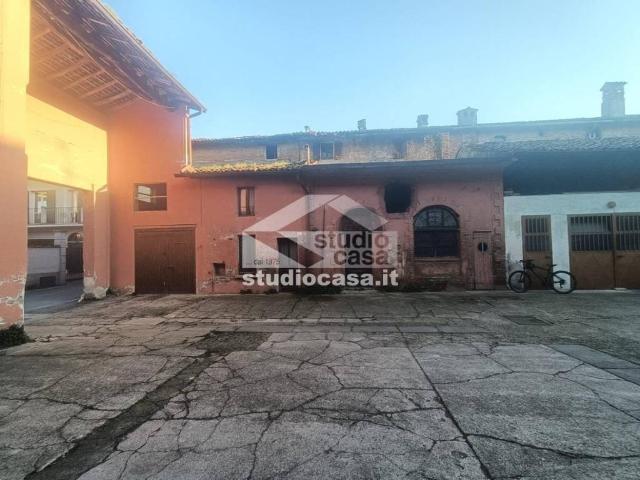 Rustico / Casale in vendita a Sergnano CR