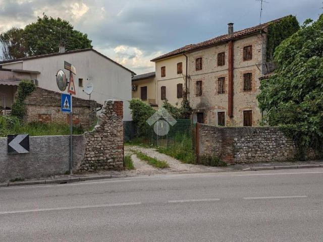 Rustico / Casale in vendita a Sernaglia della Battaglia TV