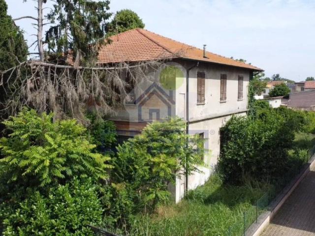 Rustico / Casale in vendita a Sesto ed Uniti CR