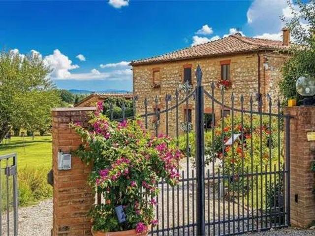 Rustico / Casale in vendita a Siena SI