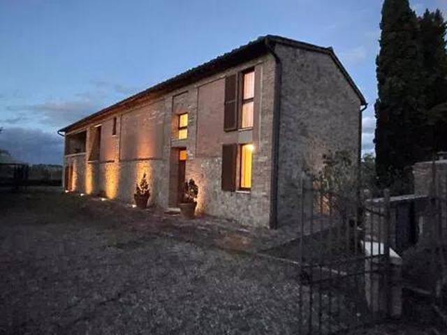 Rustico / Casale in vendita a Siena SI