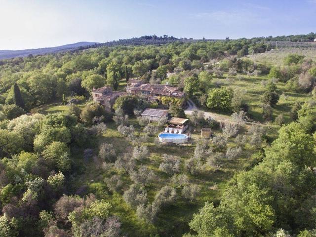 Rustico / Casale in vendita a Sinalunga SI