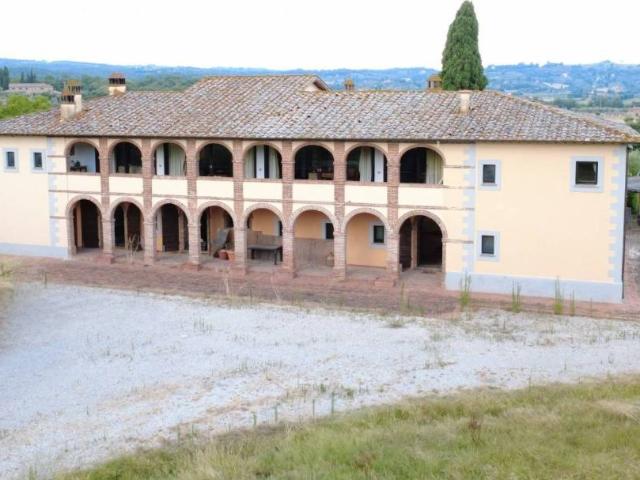 Rustico / Casale in vendita a Sinalunga SI