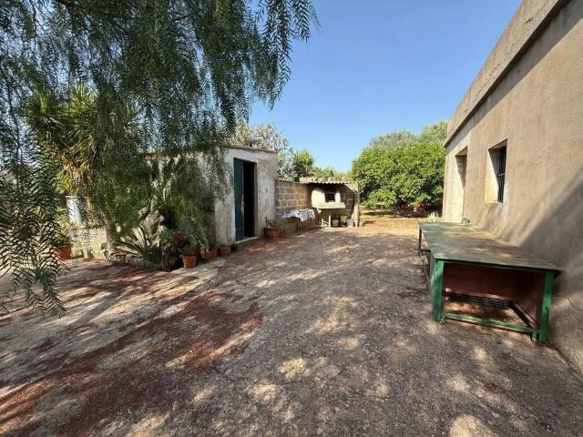 Rustico / Casale in vendita a Siracusa SR
