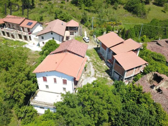 Rustico / Casale in vendita a Spigno Monferrato AL