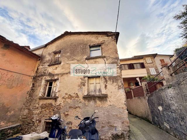 Rustico / Casale in vendita a Stazzema LU