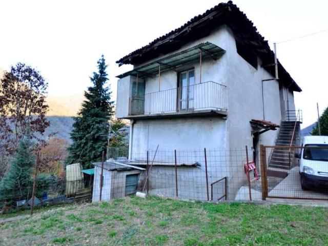 Rustico / Casale in vendita a Strozza BG