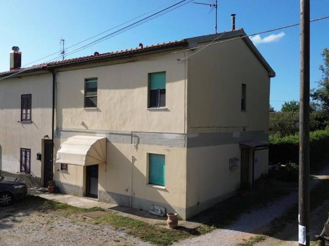 Rustico / Casale in vendita a Suvereto LI