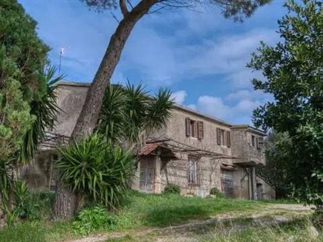 Rustico / Casale in vendita a Suvereto LI