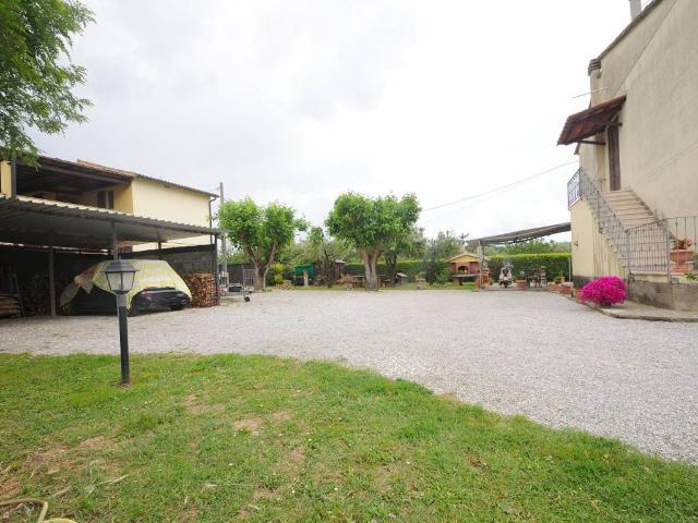 Rustico / Casale in vendita a Suvereto LI
