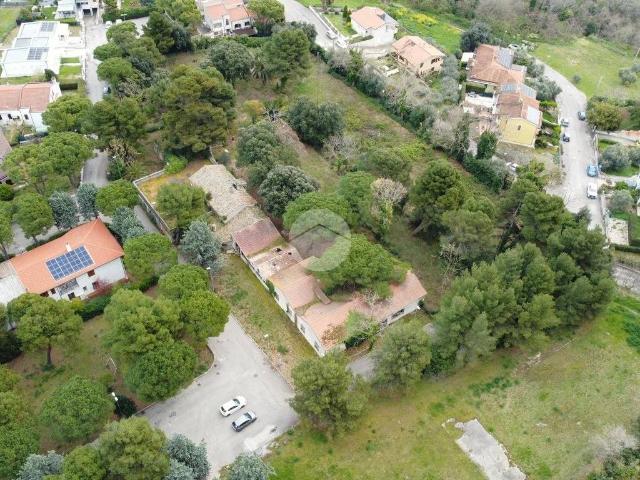 Rustico / Casale in vendita a Potenza Picena MC