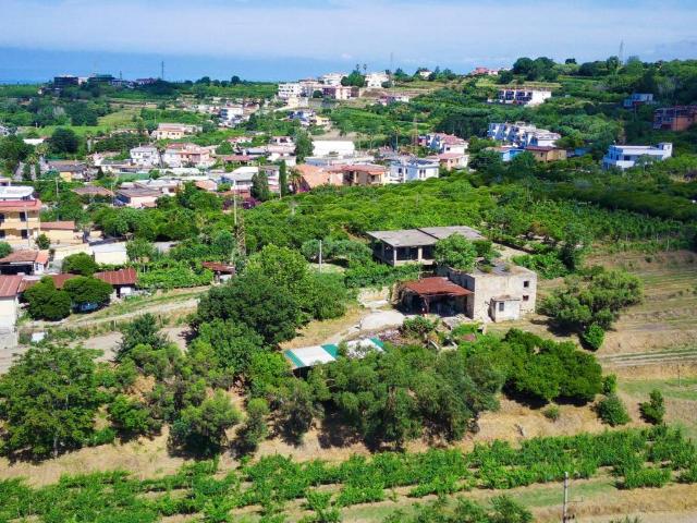 Rustico / Casale in vendita a Pozzuoli NA