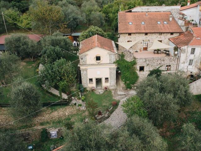 Rustico / Casale in vendita a Podenzana MS