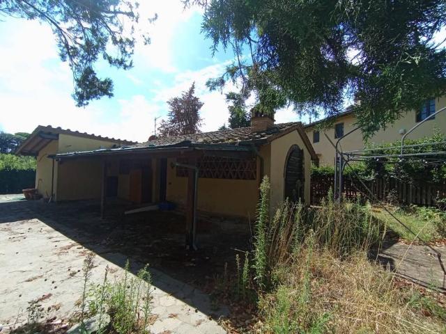 Rustico / Casale in vendita a Poggibonsi SI