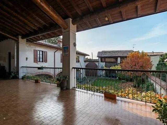 Rustico / Casale in vendita a Polpenazze del Garda BS