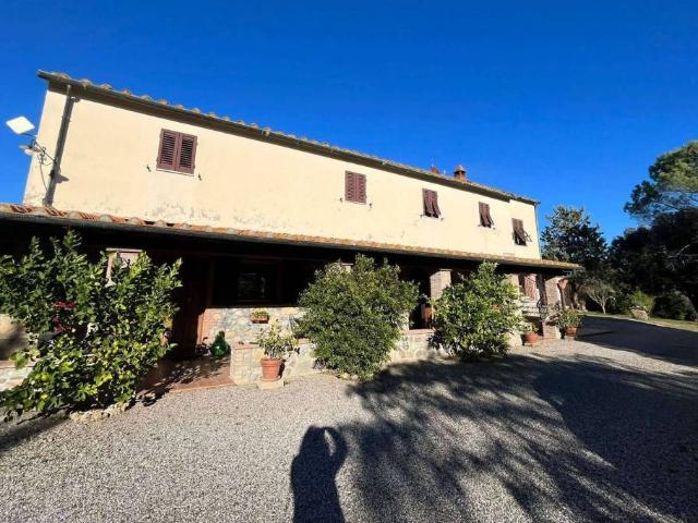 Rustico / Casale in vendita a Pomarance PI