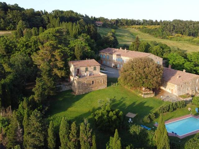 Rustico / Casale in vendita a Pomarance PI