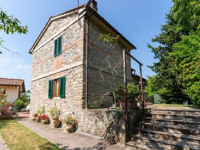 Rustico / Casale in vendita a Pontassieve FI