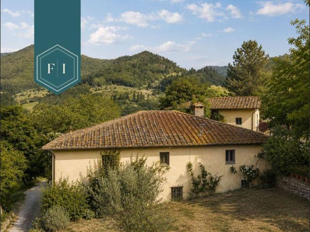Rustico / Casale in vendita a Pontassieve FI