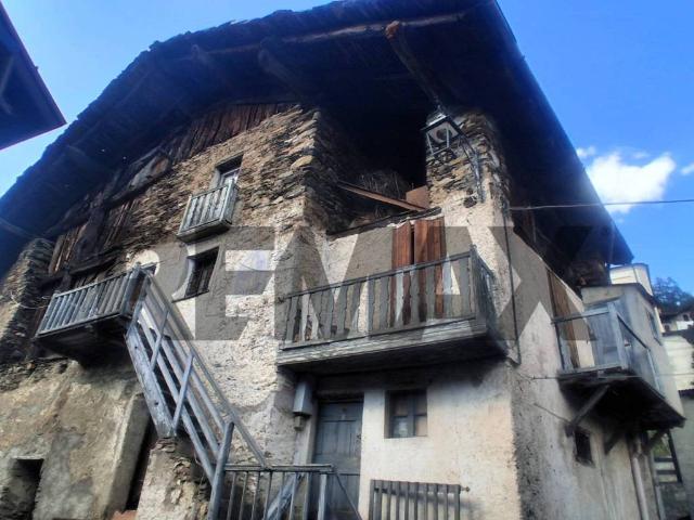 Rustico / Casale in vendita a Ponte di Legno BS