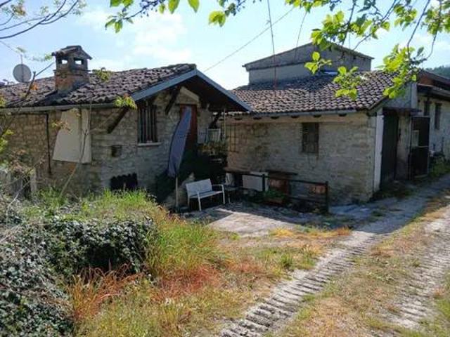 Rustico / Casale in vendita a Ponte Nizza PV