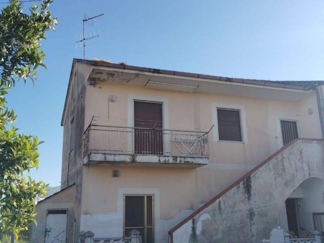Rustico / Casale in vendita a Pontecagnano Faiano SA