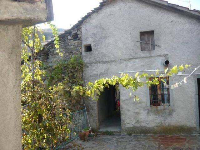 Rustico / Casale in vendita a Pontremoli MS