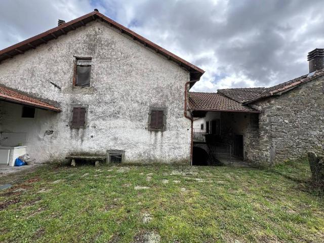 Rustico / Casale in vendita a Pontremoli MS