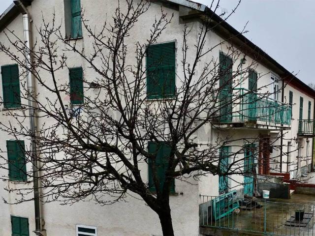 Rustico / Casale in vendita a Ponzone AL