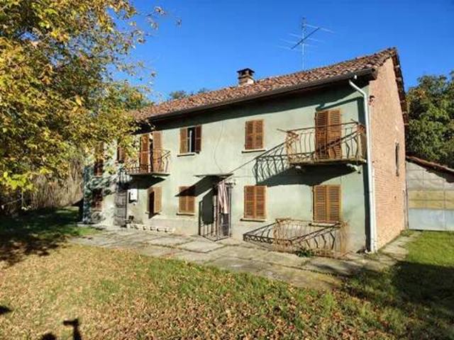 Rustico / Casale in vendita a Portacomaro AT