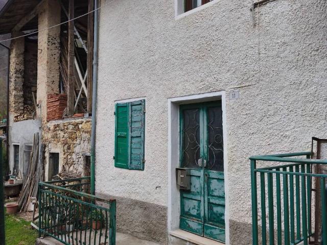 Rustico / Casale in vendita a Posina VI