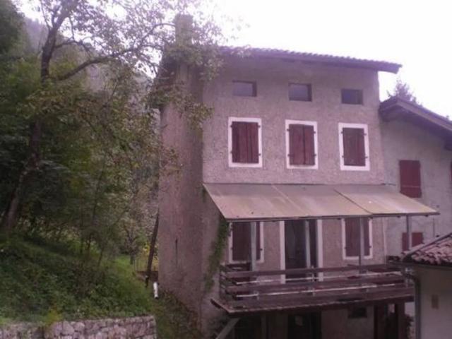 Rustico / Casale in vendita a Posina VI