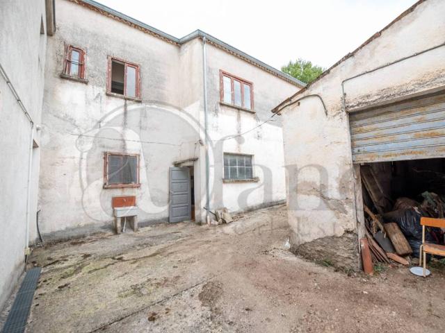 Rustico / Casale in vendita a Paterno PZ