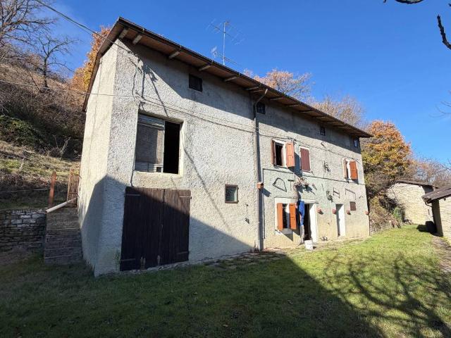 Rustico / Casale in vendita a Pavullo nel Frignano MO