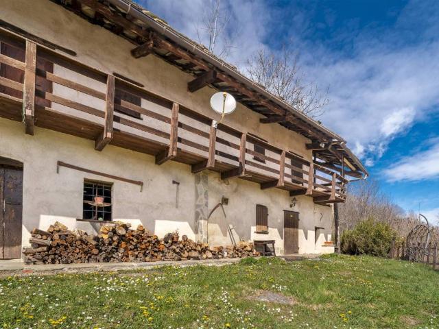 Rustico / Casale in vendita a Paesana CN