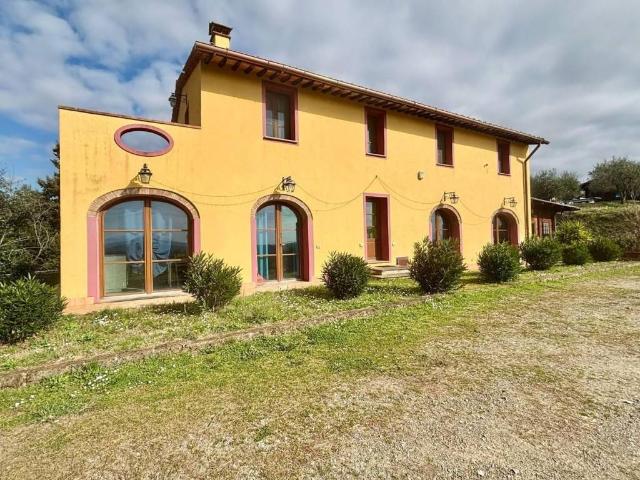 Rustico / Casale in vendita a Palaia PI
