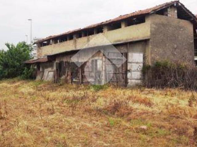 Rustico / Casale in vendita a Palazzolo sull'Oglio BS